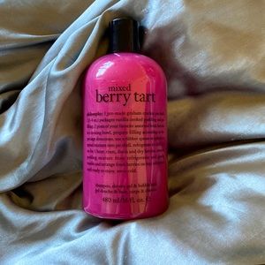 NWT Philosophy Mixed Berry Tart Shower & Bath Gel